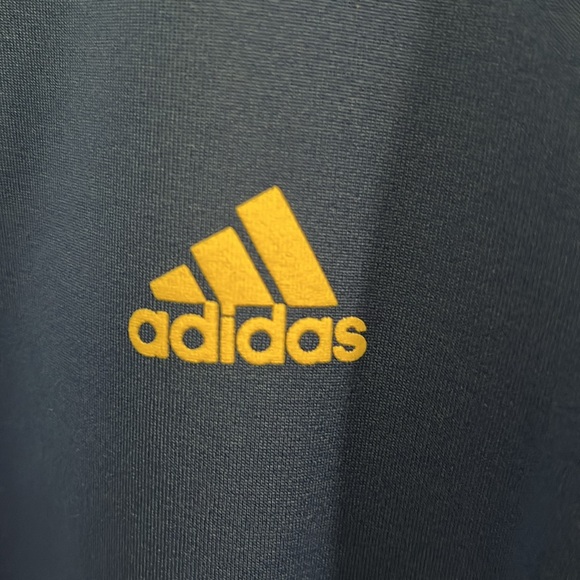 Boston marathon jacket 2009 edition. - Picture 4 of 6